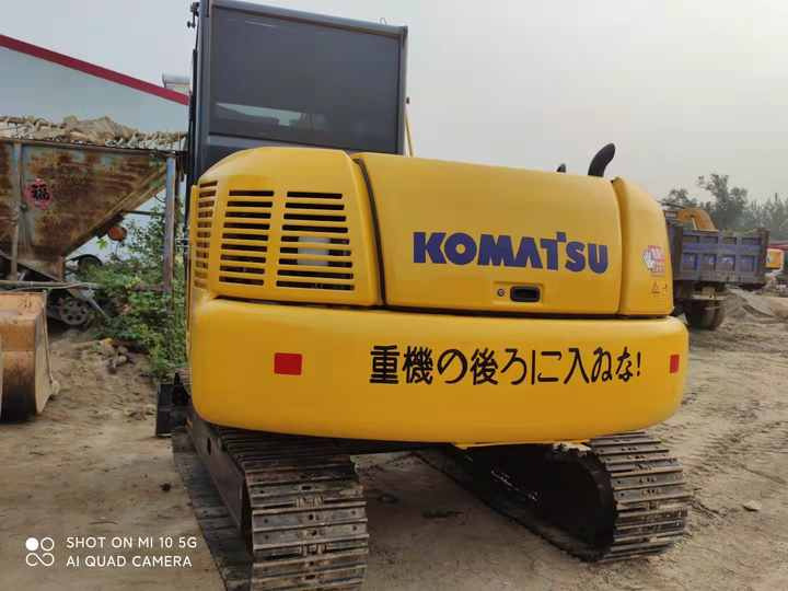 Cheap Used Komatsu PC70 Crawler Excavator with High Efficiency Used Heavy Machinery Komatsu P70 Digger Cheap for Sale - Kettenbagger: das Bild 4 Cheap Used Komatsu PC70 Crawler Excavator with High Efficiency Used Heavy Machinery Komatsu P70 Digger Cheap for Sale - Kettenbagger: das Bild 4