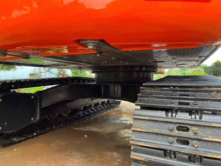 HITACHI ZX120-6 Original Japan Surplus Hitachi ZX120-6 for Sale - Kettenbagger: das Bild 5 HITACHI ZX120-6 Original Japan Surplus Hitachi ZX120-6 for Sale - Kettenbagger: das Bild 5