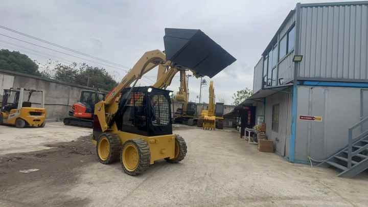 High Quality Used Cat 246D3 Excavator with Low Working Hours and Best Price Used Cat 246D3 Machine with Cheap Price for Sale - Kompaktlader: das Bild 5 High Quality Used Cat 246D3 Excavator with Low Working Hours and Best Price Used Cat 246D3 Machine with Cheap Price for Sale - Kompaktlader: das Bild 5