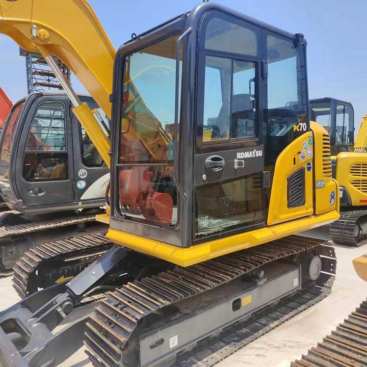 Used Excavator KOMATSU PC70-8 Construction Machinery Excavator PC70-8 PC60 PC70 Excavators for Sale at Negotiable Price - Bagger: das Bild 1 Used Excavator KOMATSU PC70-8 Construction Machinery Excavator PC70-8 PC60 PC70 Excavators for Sale at Negotiable Price - Bagger: das Bild 1