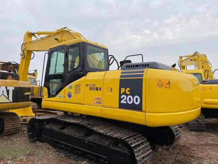 Used Good Quality Japan Original PC200-7 in Good Condition PC200-7 Komatsu - Kettenbagger: das Bild 2 Used Good Quality Japan Original PC200-7 in Good Condition PC200-7 Komatsu - Kettenbagger: das Bild 2