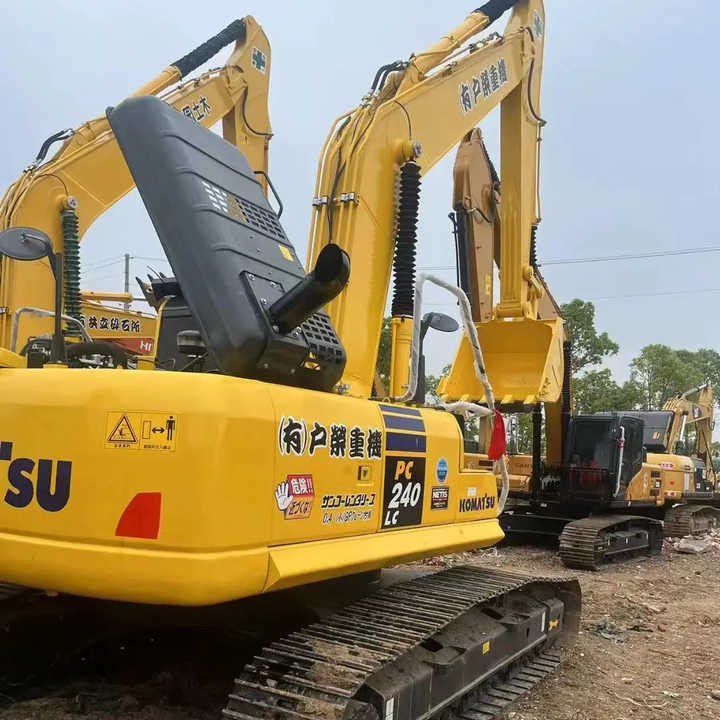 Used Good Quality Japan Original PC240-8 in Good Condition PC240-8 Komatsu - Kettenbagger: das Bild 1 Used Good Quality Japan Original PC240-8 in Good Condition PC240-8 Komatsu - Kettenbagger: das Bild 1