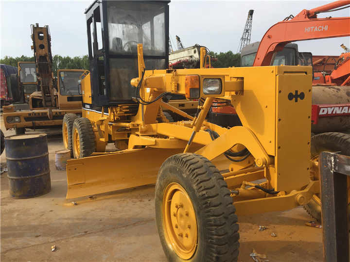 Used Komatsu GD305 Motor Grader Cheap Price Komatsu Road Grader GD305 Good Condition in China - Grader: das Bild 5 Used Komatsu GD305 Motor Grader Cheap Price Komatsu Road Grader GD305 Good Condition in China - Grader: das Bild 5