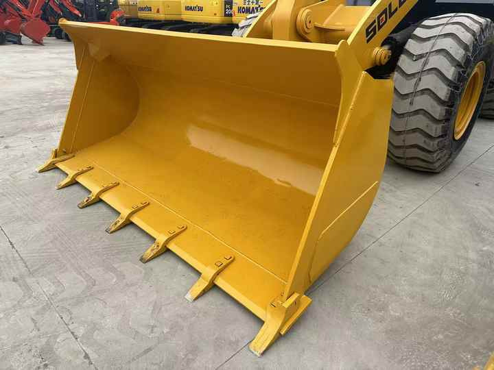 Used SDLG955F New Model Wheel Loader Second Hand Machine Popular Brand Sdlg Hydraulic Machinery - Radlader: das Bild 5 Used SDLG955F New Model Wheel Loader Second Hand Machine Popular Brand Sdlg Hydraulic Machinery - Radlader: das Bild 5