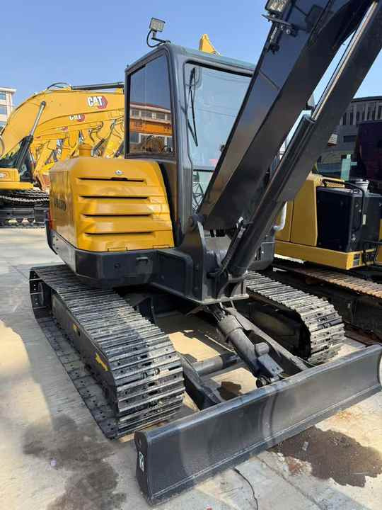Used volvo Ec60 Mini 6tons Excavator in Stock for Sale - Kettenbagger: das Bild 2 Used volvo Ec60 Mini 6tons Excavator in Stock for Sale - Kettenbagger: das Bild 2