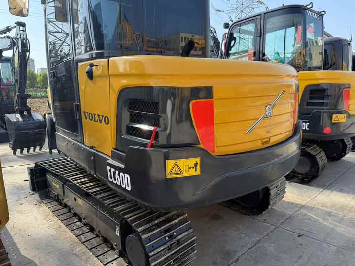 Used volvo Ec60 Mini 6tons Excavator in Stock for Sale - Kettenbagger: das Bild 5 Used volvo Ec60 Mini 6tons Excavator in Stock for Sale - Kettenbagger: das Bild 5