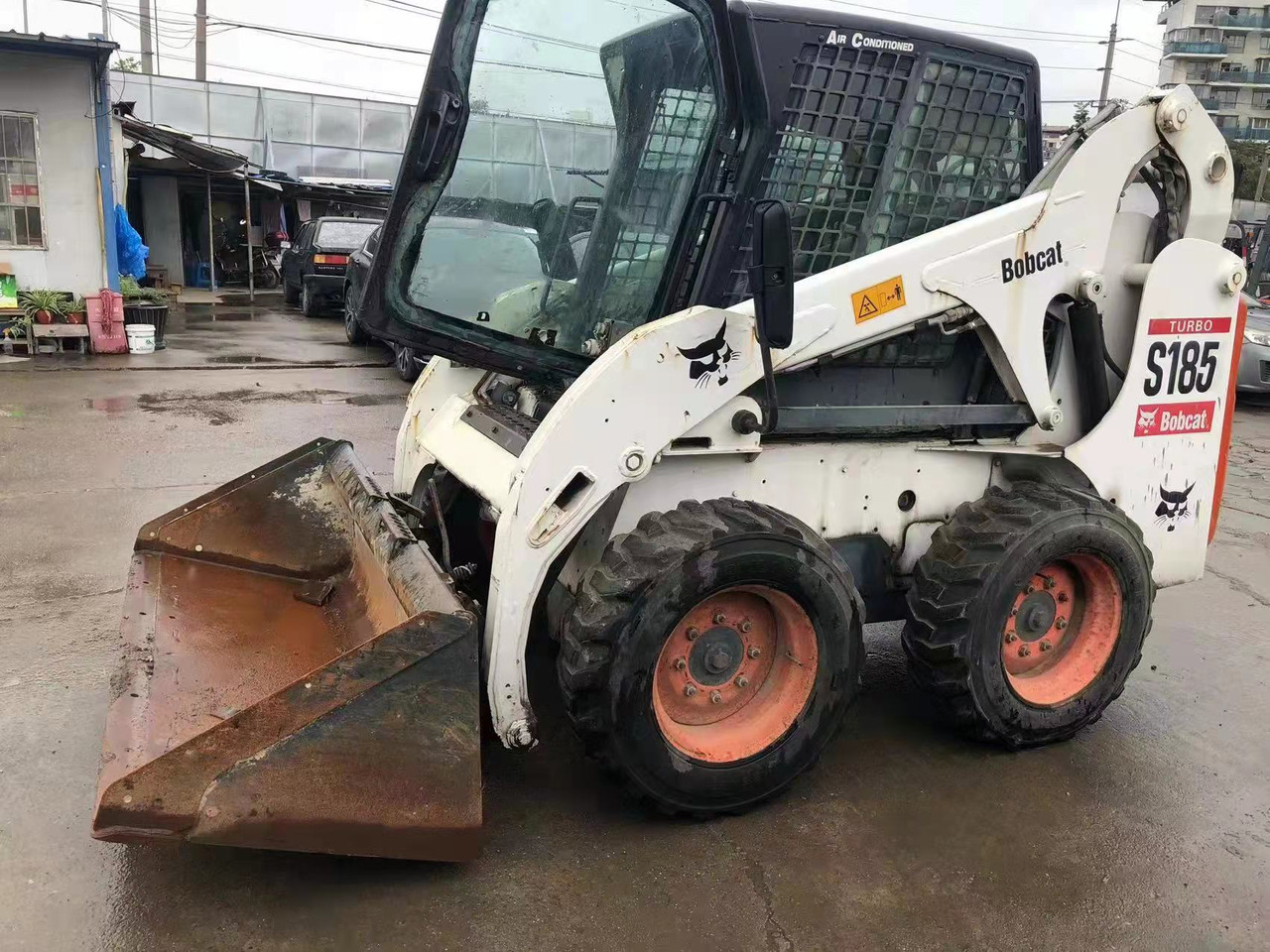 BOBCAT S185 - Kompaktlader: das Bild 2 BOBCAT S185 - Kompaktlader: das Bild 2