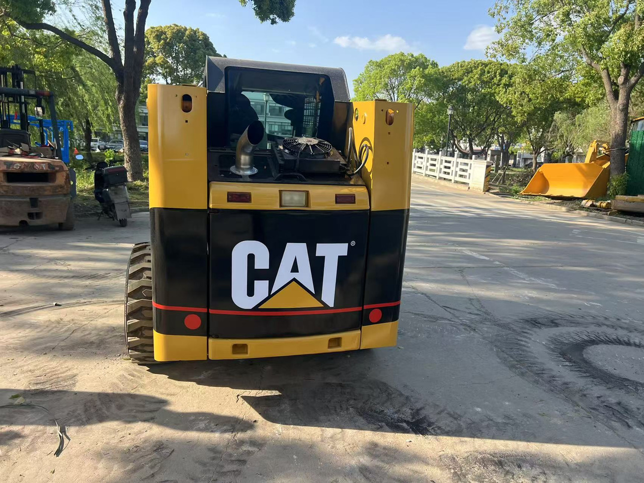 CATERPILLAR 246B - Kompaktlader: das Bild 3 CATERPILLAR 246B - Kompaktlader: das Bild 3