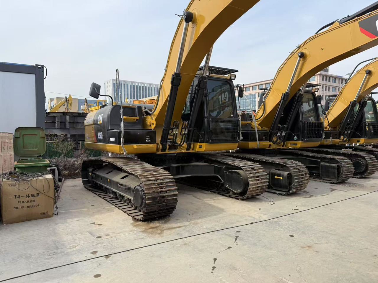 CATERPILLAR 326D - Kettenbagger: das Bild 4 CATERPILLAR 326D - Kettenbagger: das Bild 4