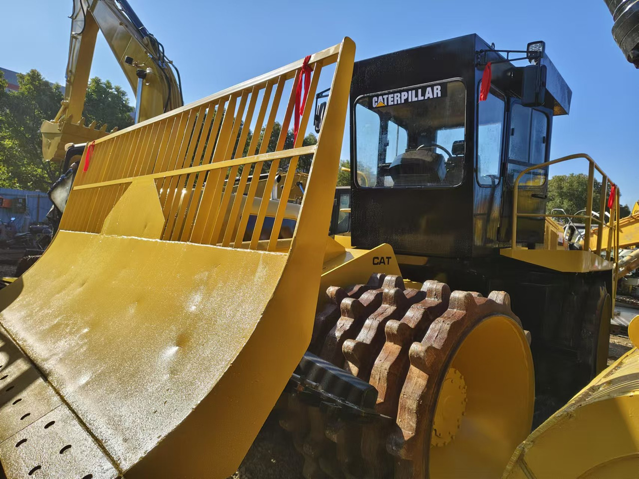 CATERPILLAR 826G - Straßenwalze: das Bild 2 CATERPILLAR 826G - Straßenwalze: das Bild 2