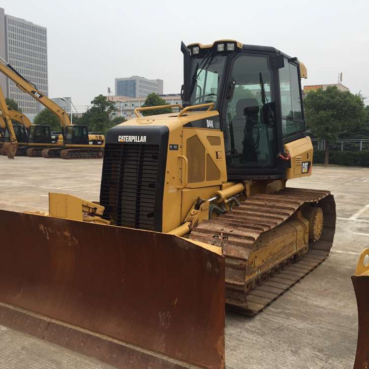 CATERPILLAR D4K - Bulldozer: das Bild 5 CATERPILLAR D4K - Bulldozer: das Bild 5