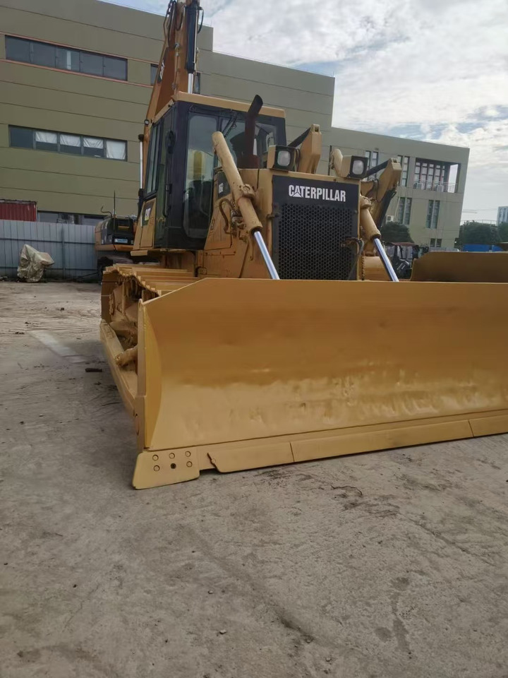 CATERPILLAR D6G2 - Bulldozer: das Bild 2 CATERPILLAR D6G2 - Bulldozer: das Bild 2