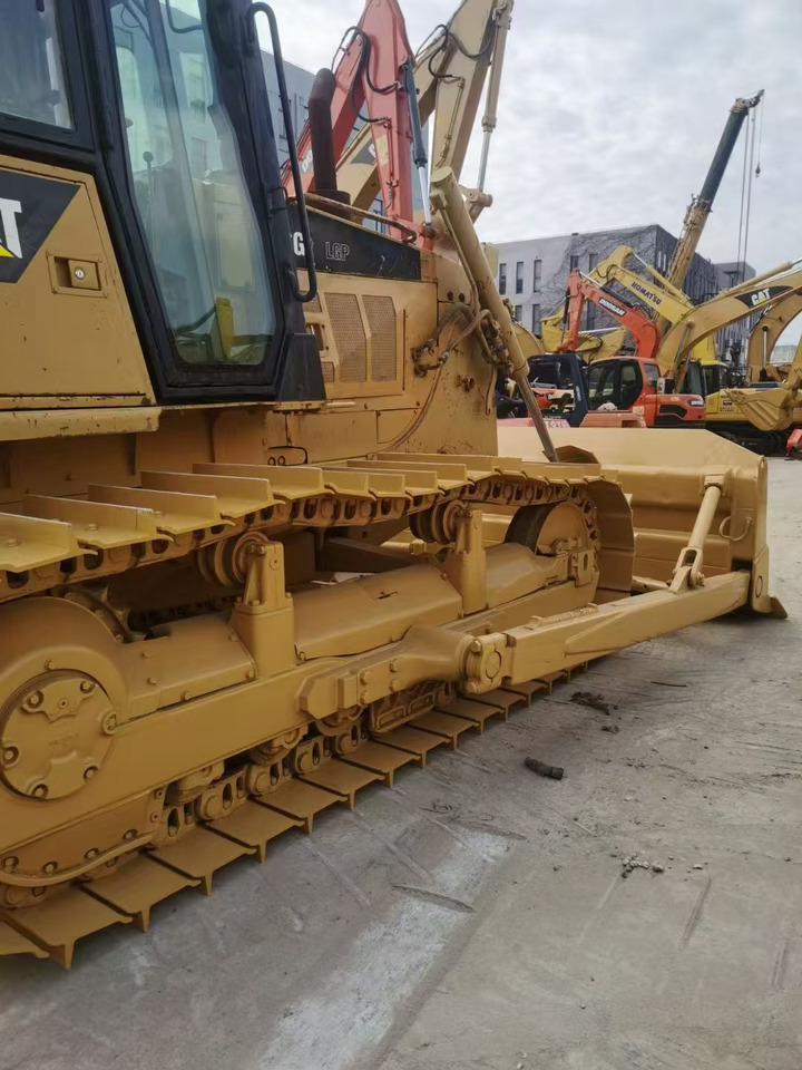 CATERPILLAR D6G2 - Bulldozer: das Bild 3 CATERPILLAR D6G2 - Bulldozer: das Bild 3