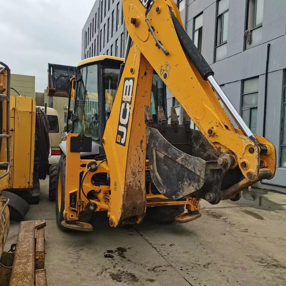 JCB 3CX - Baggerlader: das Bild 3 JCB 3CX - Baggerlader: das Bild 3