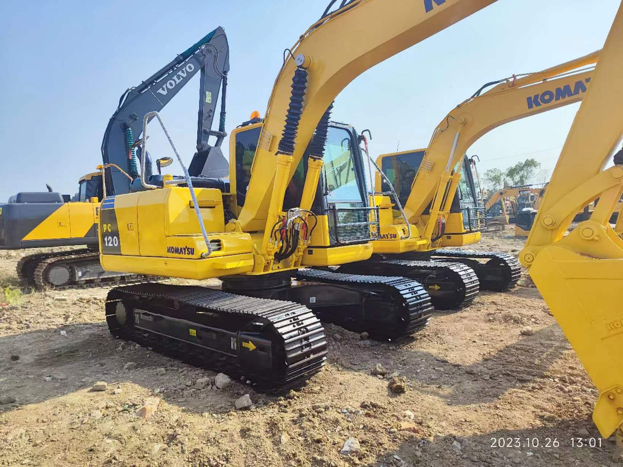 KOMATSU PC120-8 - Kettenbagger: das Bild 1 KOMATSU PC120-8 - Kettenbagger: das Bild 1