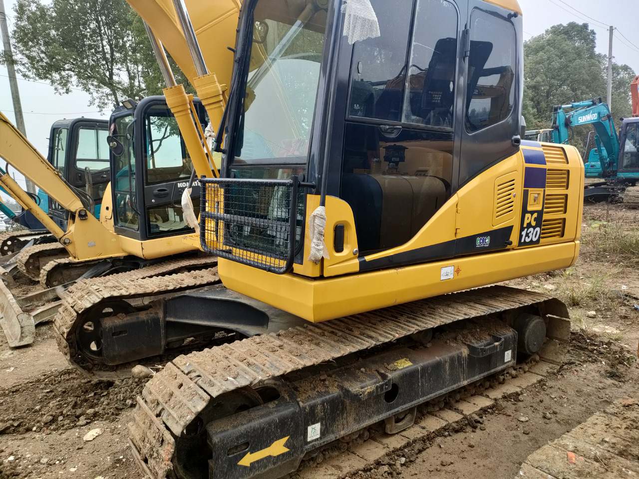 KOMATSU PC130-7 - Mobilbagger: das Bild 4 KOMATSU PC130-7 - Mobilbagger: das Bild 4