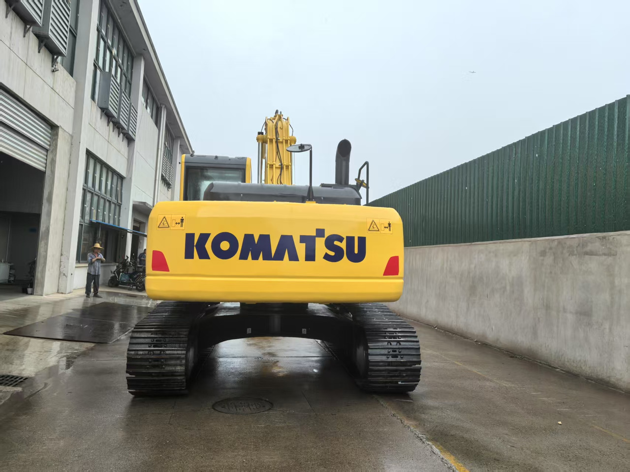 KOMATSU PC240LC-8M0 - Kettenbagger: das Bild 5 KOMATSU PC240LC-8M0 - Kettenbagger: das Bild 5