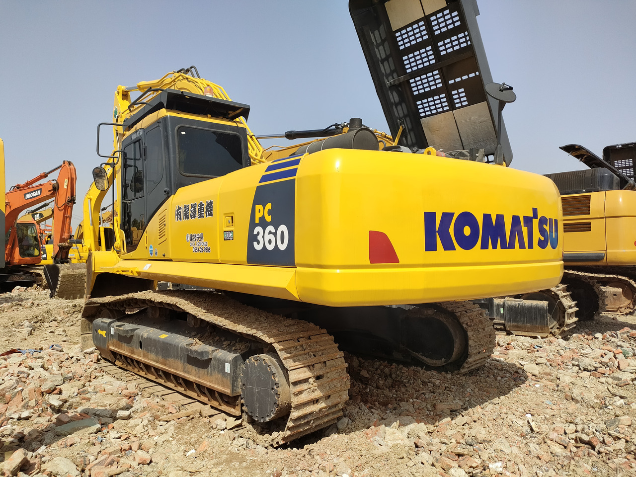KOMATSU PC360-7 - Kettenbagger: das Bild 4 KOMATSU PC360-7 - Kettenbagger: das Bild 4