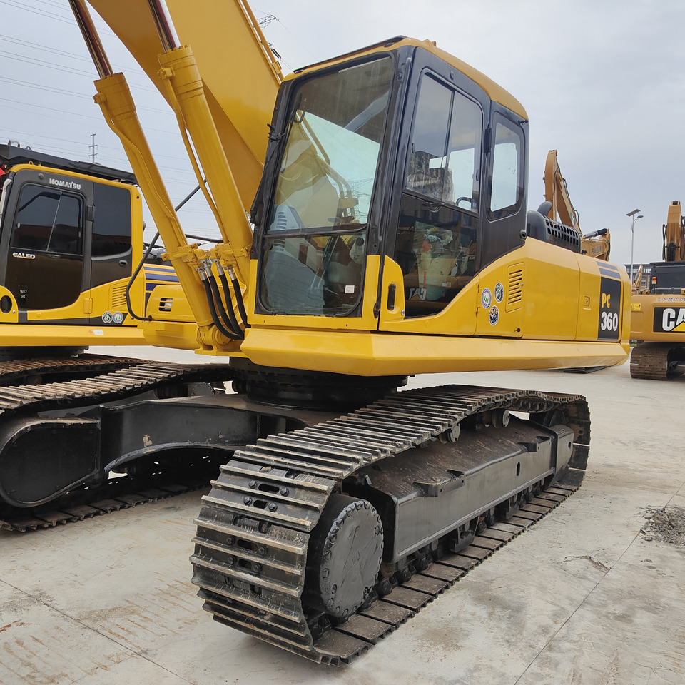 KOMATSU PC360-7 - Kettenbagger: das Bild 2 KOMATSU PC360-7 - Kettenbagger: das Bild 2
