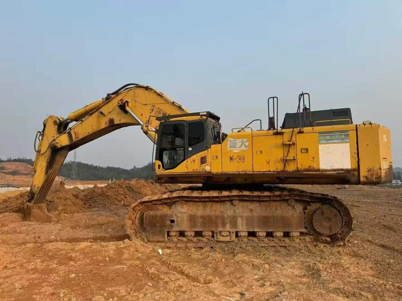 KOMATSU PC800-7 - Kettenbagger: das Bild 1 KOMATSU PC800-7 - Kettenbagger: das Bild 1