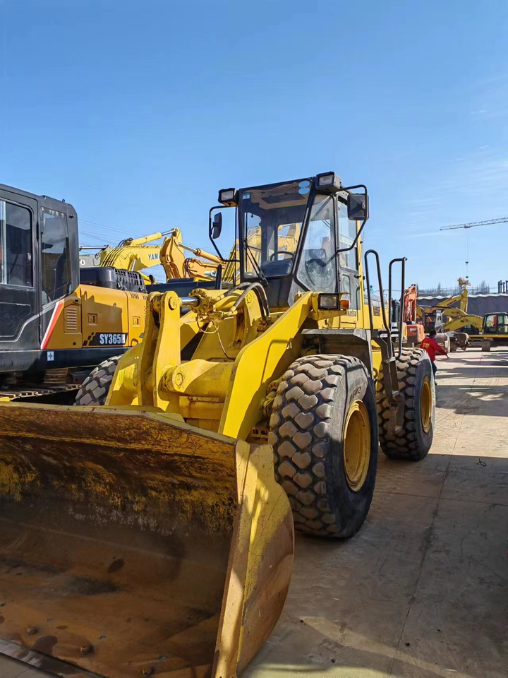 KOMATSU WA320-3 - Radlader: das Bild 2 KOMATSU WA320-3 - Radlader: das Bild 2