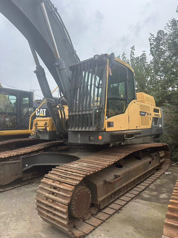 VOLVO EC380 - Kettenbagger: das Bild 2 VOLVO EC380 - Kettenbagger: das Bild 2