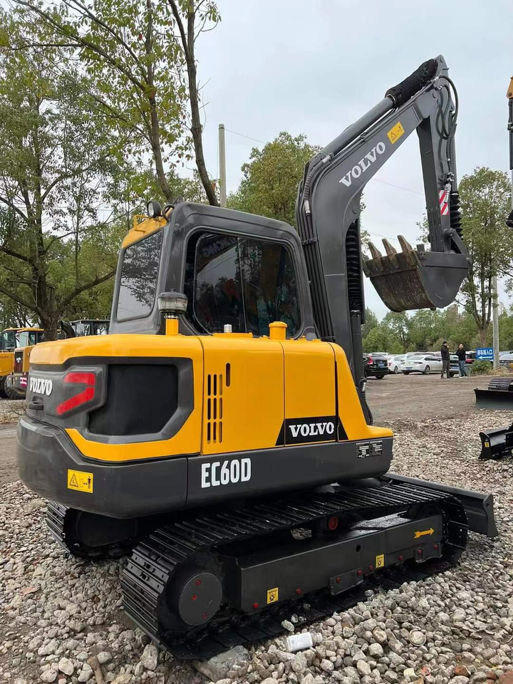 VOLVO EC60D - Kettenbagger: das Bild 2 VOLVO EC60D - Kettenbagger: das Bild 2