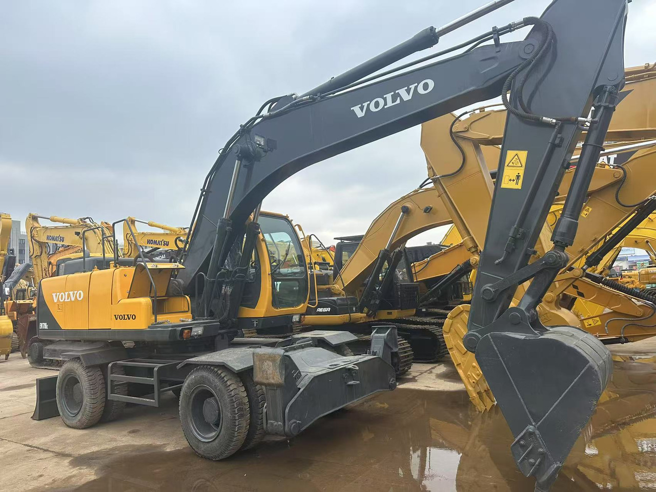 VOLVO EW170BLC - Mobilbagger: das Bild 2 VOLVO EW170BLC - Mobilbagger: das Bild 2