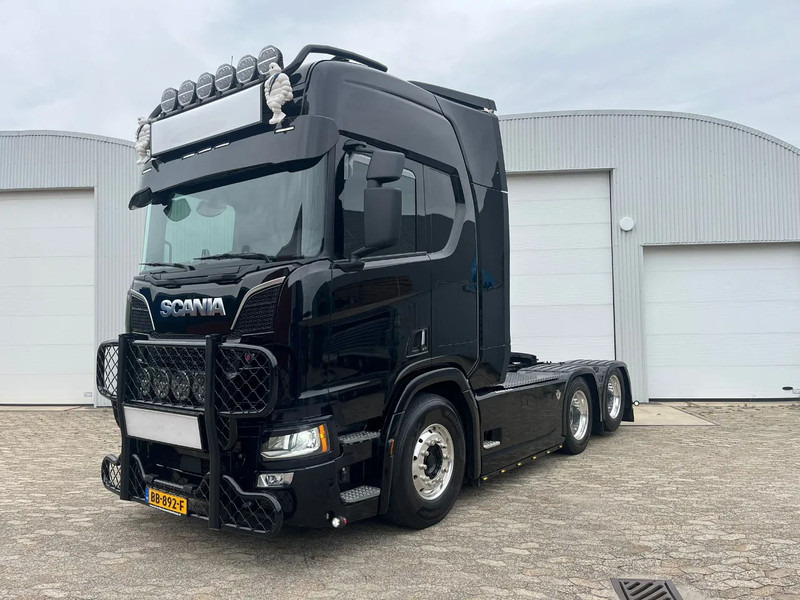 Scania R660 R660 6x2 v8 - Sattelzugmaschine: das Bild 2 Scania R660 R660 6x2 v8 - Sattelzugmaschine: das Bild 2