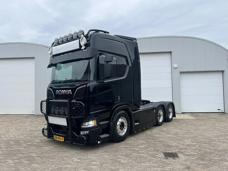 Scania R660 R660 6x2 v8 - Sattelzugmaschine: das Bild 1 Scania R660 R660 6x2 v8 - Sattelzugmaschine: das Bild 1