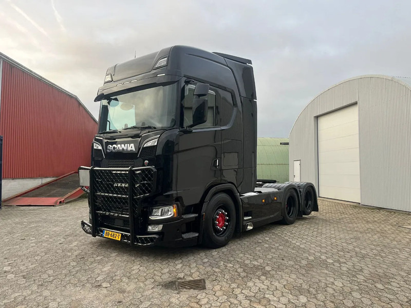 Scania S580 V8 NGS S580 v8 - Sattelzugmaschine: das Bild 3 Scania S580 V8 NGS S580 v8 - Sattelzugmaschine: das Bild 3