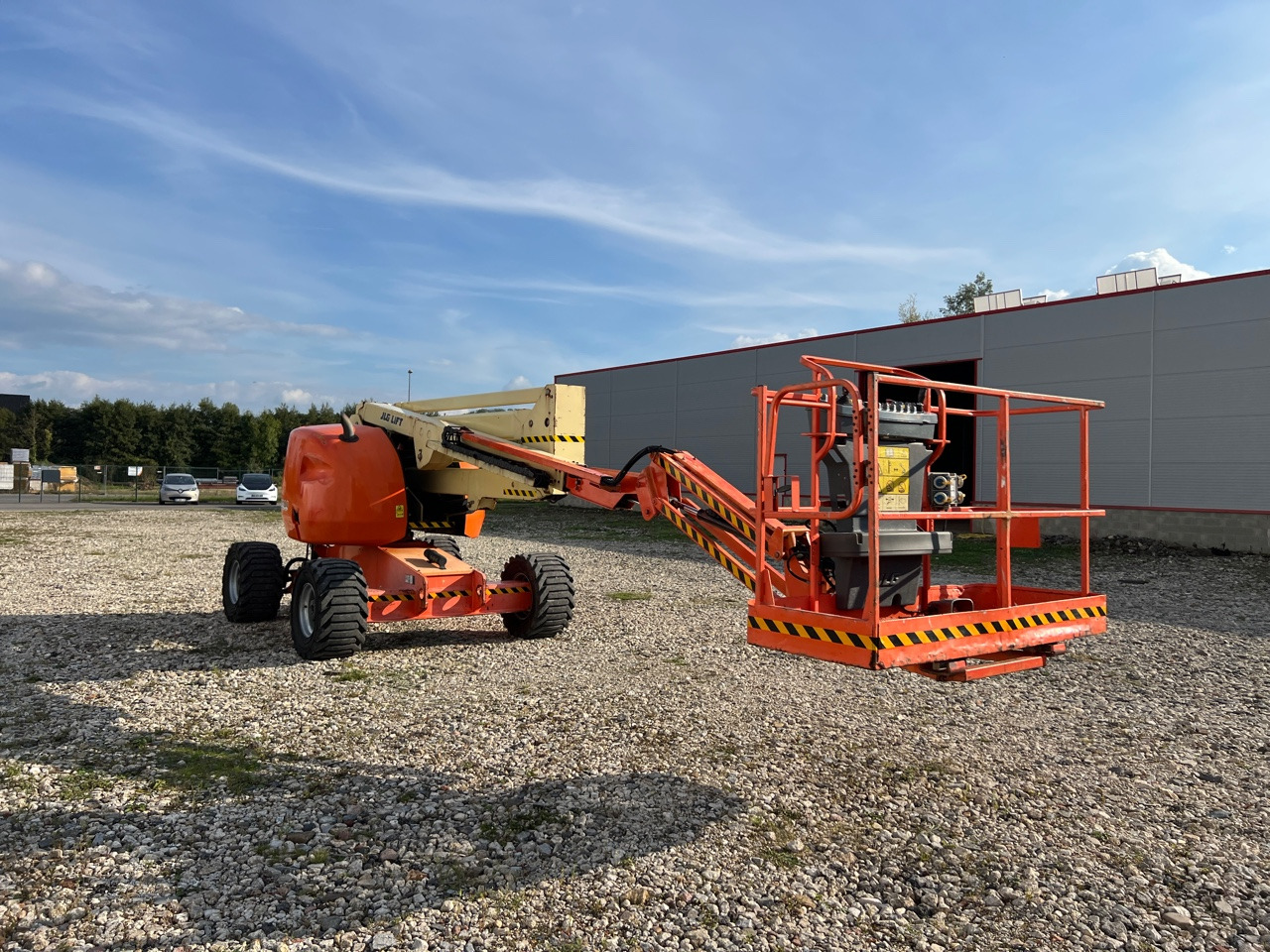 JLG 510AJ - Gelenkarmbühne: das Bild 2 JLG 510AJ - Gelenkarmbühne: das Bild 2