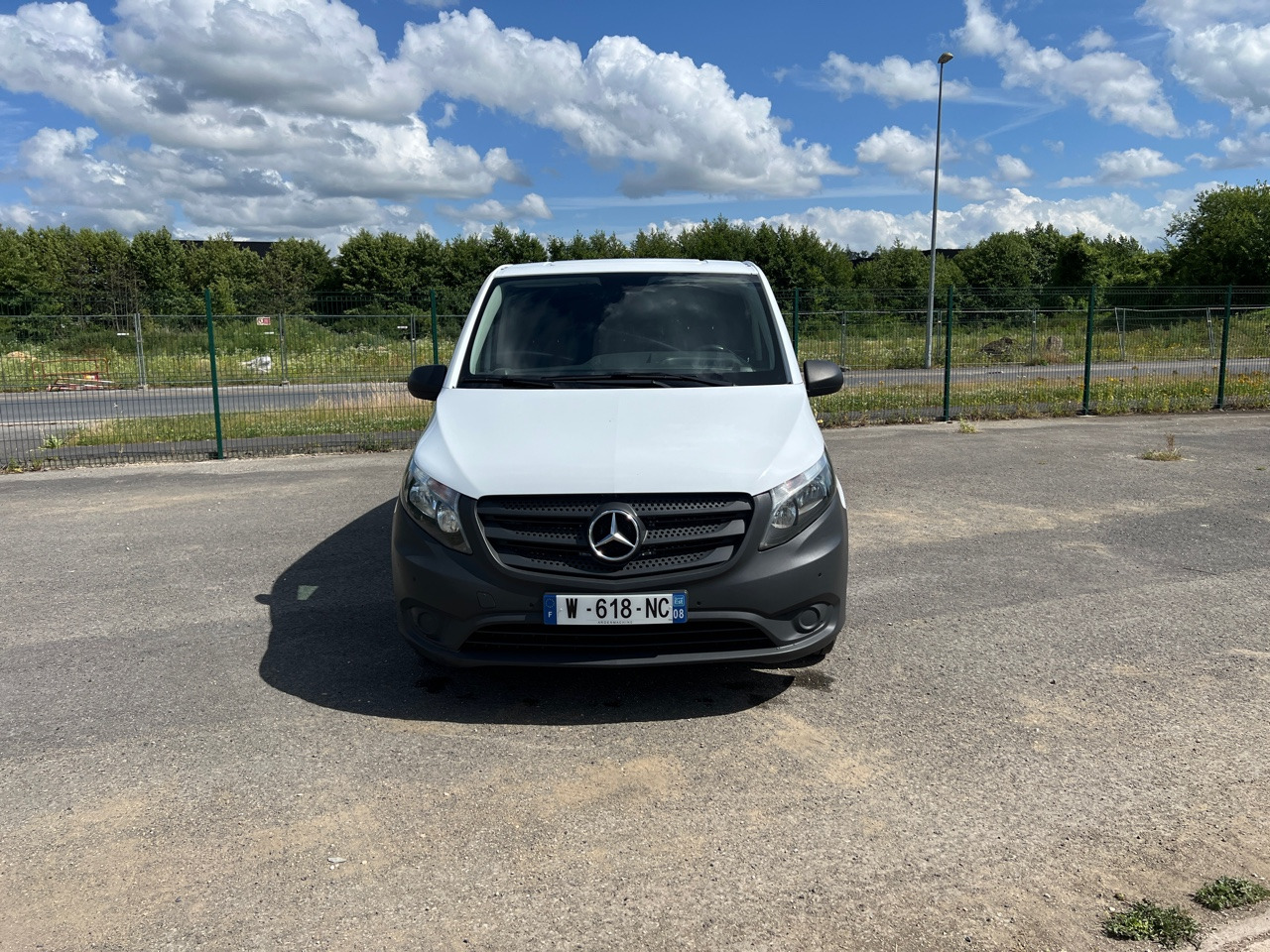 MERCEDES-BENZ VITO 109 Fourgon 1.6 BlueTEC Long Utilitaire – Leasing MERCEDES-BENZ VITO 109 Fourgon 1.6 BlueTEC Long Utilitaire: das Bild 23