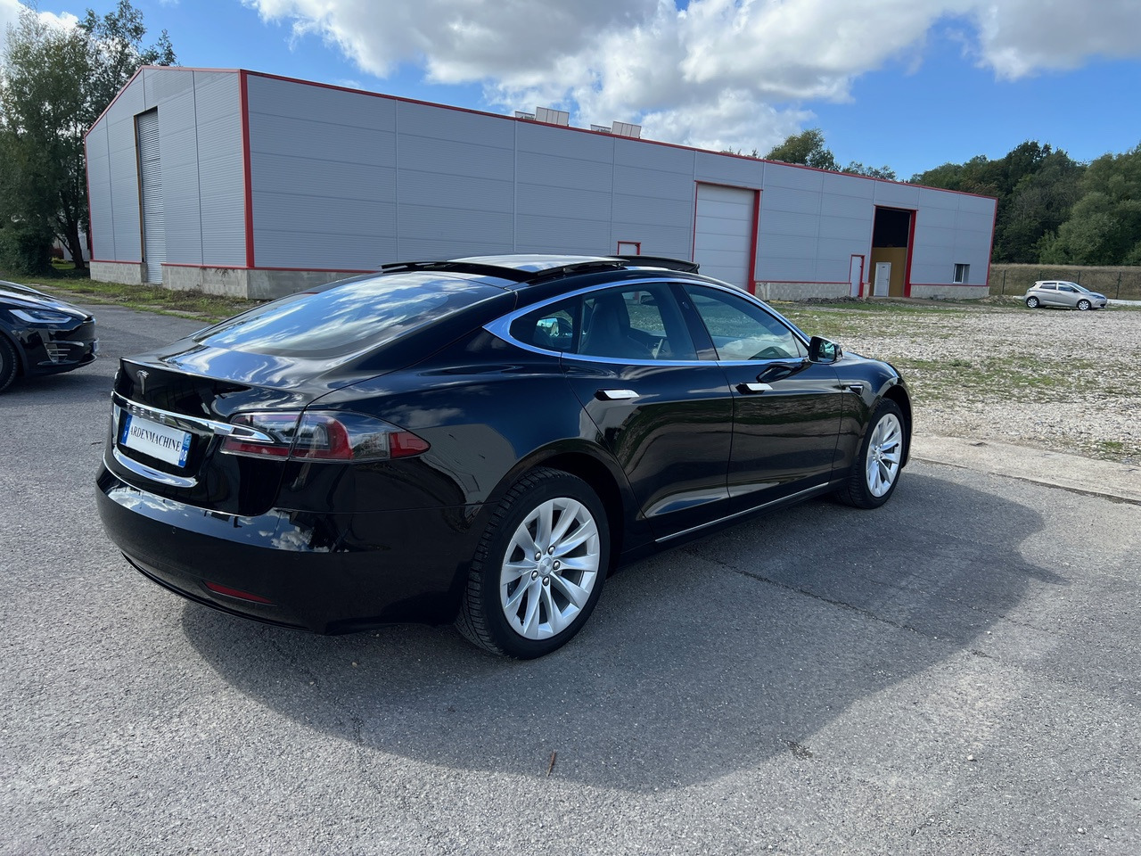 TESLA Model S 75D -Capacité de conduite autonome – Phase 2 – 93% SOH - Limousine: das Bild 2 TESLA Model S 75D -Capacité de conduite autonome – Phase 2 – 93% SOH - Limousine: das Bild 2