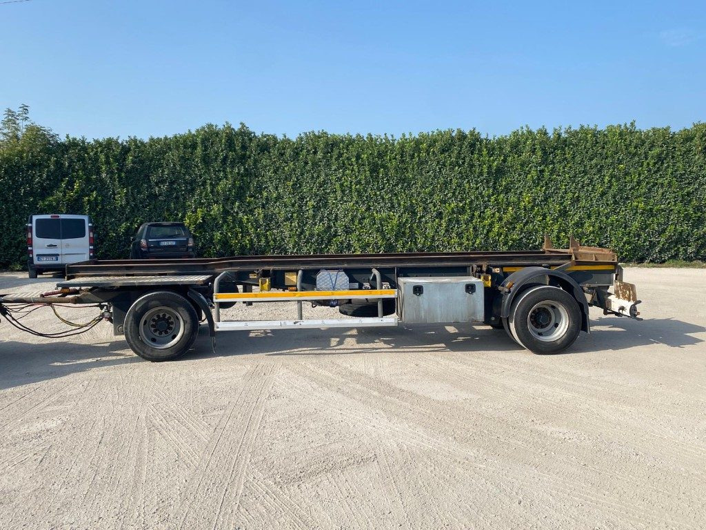 CARDI RIMORCHIO CARDI SCARRABILE PNEUMATICO - Abrollanhänger/ Absetzanhänger: das Bild 5 CARDI RIMORCHIO CARDI SCARRABILE PNEUMATICO - Abrollanhänger/ Absetzanhänger: das Bild 5