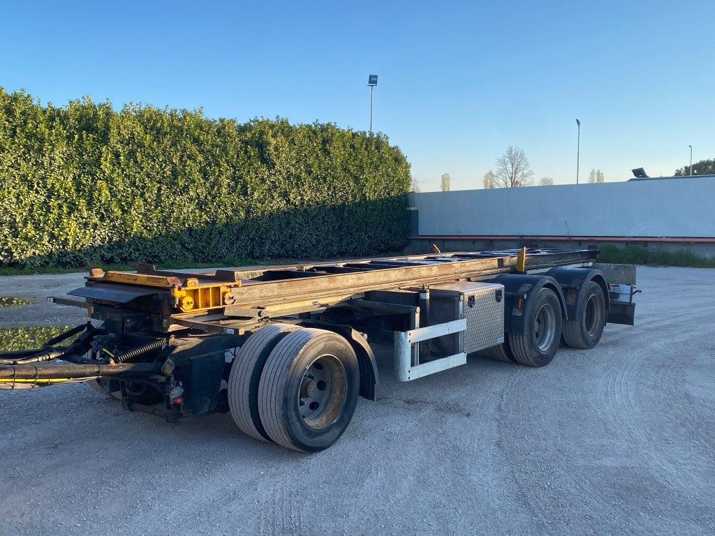 CARDI RIMORCHIO CARDI SCARRABILE RIBALTABILE PNEUMATICO - Abrollanhänger/ Absetzanhänger: das Bild 2 CARDI RIMORCHIO CARDI SCARRABILE RIBALTABILE PNEUMATICO - Abrollanhänger/ Absetzanhänger: das Bild 2