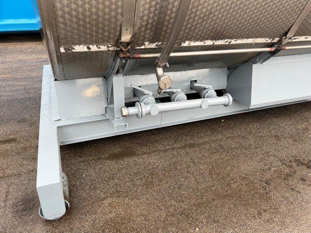 CISTERNA USATA SCARRABILE IN ACCIAIO - Abrollcontainer: das Bild 4 CISTERNA USATA SCARRABILE IN ACCIAIO - Abrollcontainer: das Bild 4