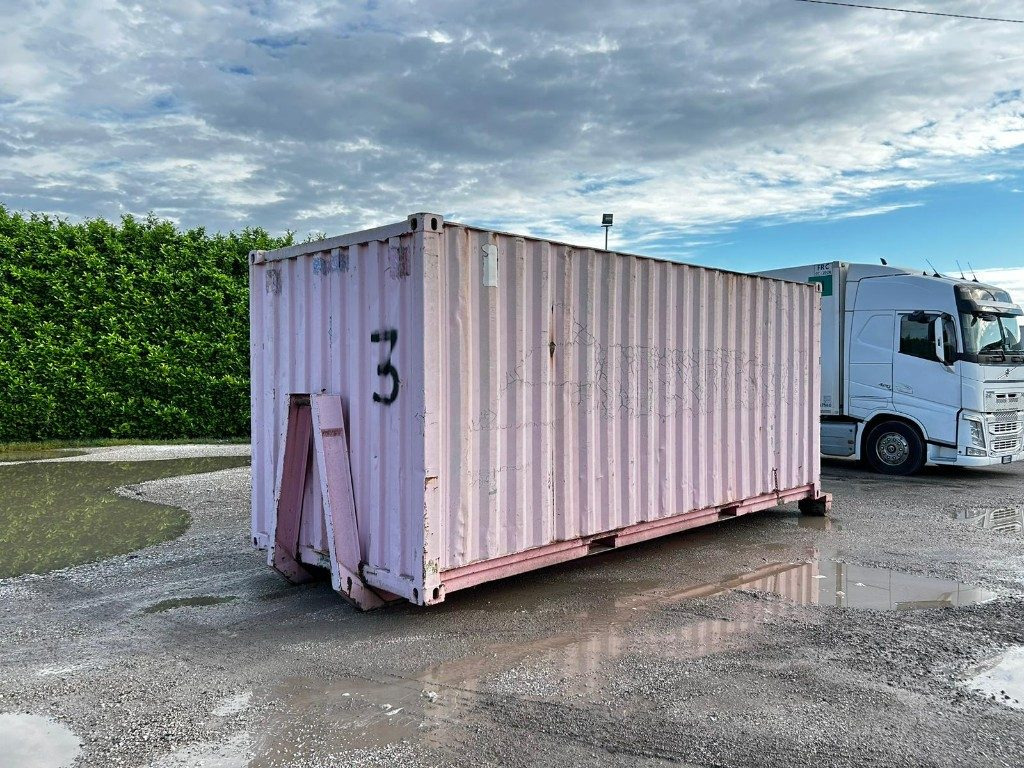 CONTAINER MARITTIMO USATO SCARRABILE - Abrollcontainer: das Bild 1 CONTAINER MARITTIMO USATO SCARRABILE - Abrollcontainer: das Bild 1