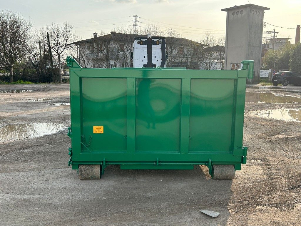 CONTAINER NUOVO SCARRABILE A CIELO APERTO - Abrollcontainer: das Bild 4 CONTAINER NUOVO SCARRABILE A CIELO APERTO - Abrollcontainer: das Bild 4