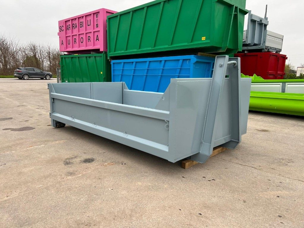 CONTAINER SCARRABILE NUOVO A CIELO APERTO - Abrollcontainer: das Bild 5 CONTAINER SCARRABILE NUOVO A CIELO APERTO - Abrollcontainer: das Bild 5