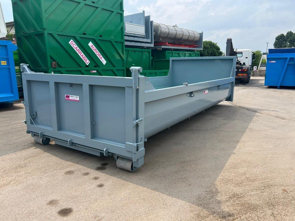 CONTAINER SCARRABILE NUOVO A CIELO APERTO - Abrollcontainer: das Bild 3 CONTAINER SCARRABILE NUOVO A CIELO APERTO - Abrollcontainer: das Bild 3