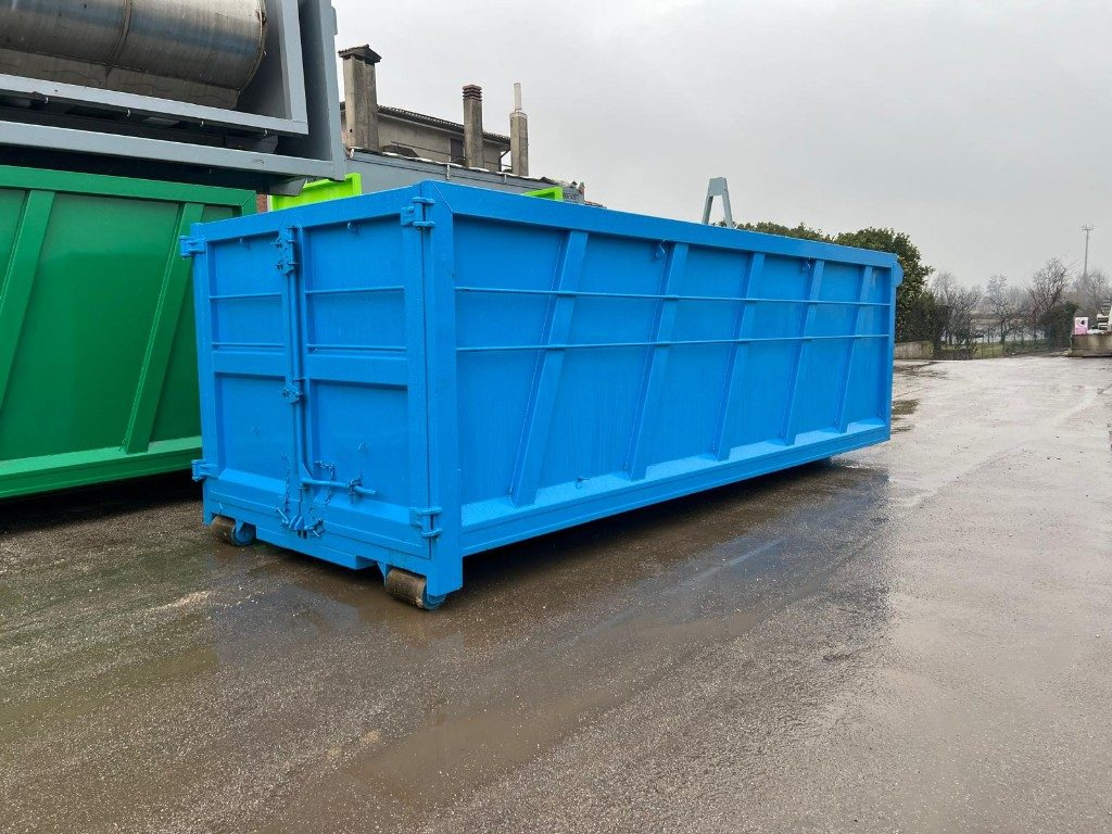 CONTAINER SCARRABILE NUOVO A CIELO APERTO - Abrollcontainer: das Bild 3 CONTAINER SCARRABILE NUOVO A CIELO APERTO - Abrollcontainer: das Bild 3