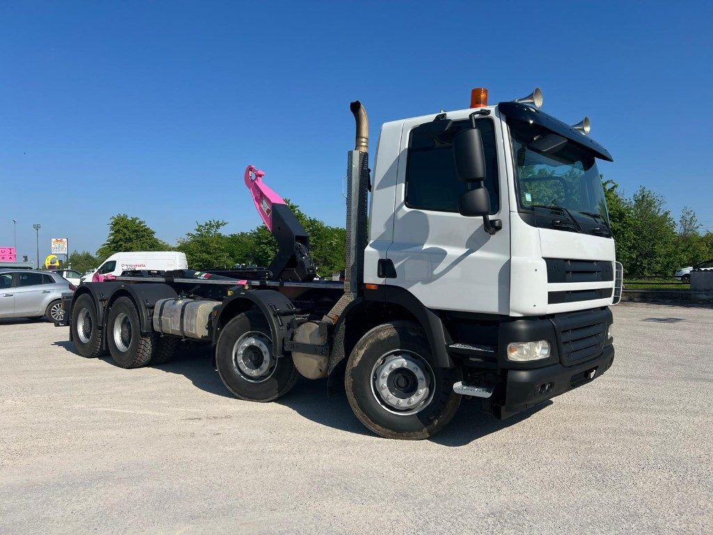 DAF CF85 SCARRABILE - Abrollkipper: das Bild 3 DAF CF85 SCARRABILE - Abrollkipper: das Bild 3