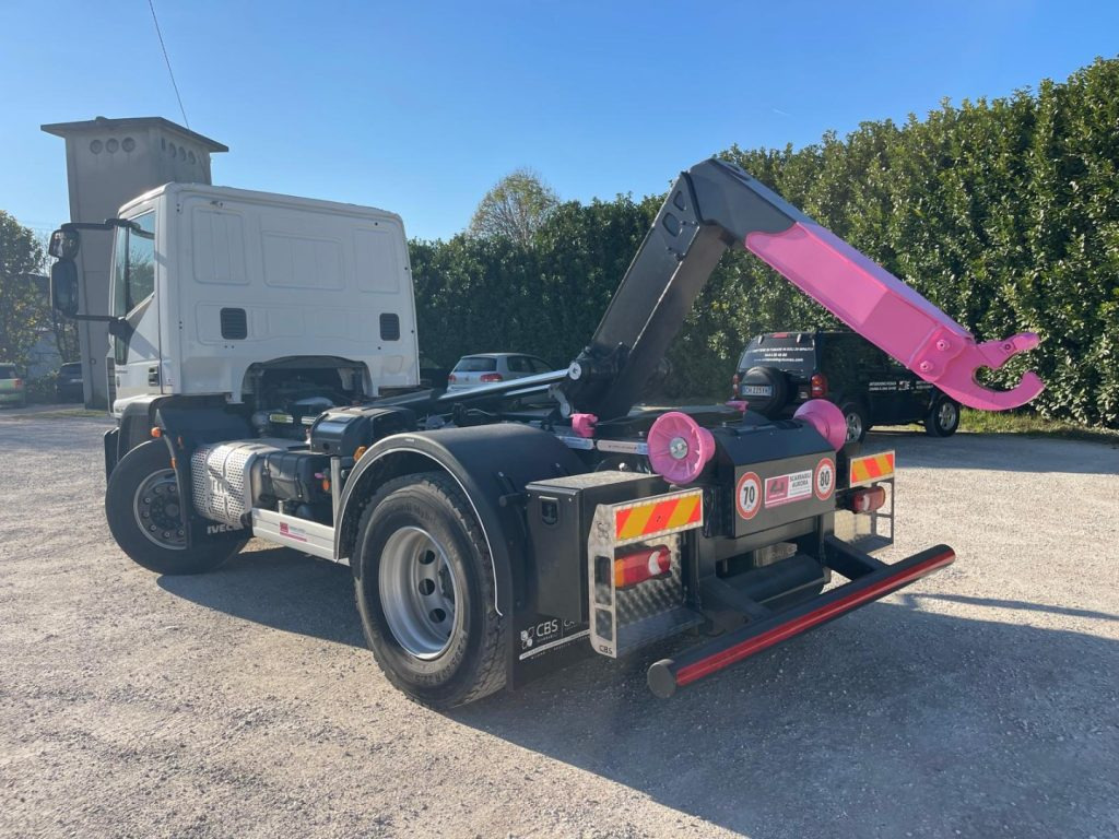 IVECO EUROCARGO 180E25 CON SCARRABILE NUOVO - Abrollkipper: das Bild 4 IVECO EUROCARGO 180E25 CON SCARRABILE NUOVO - Abrollkipper: das Bild 4