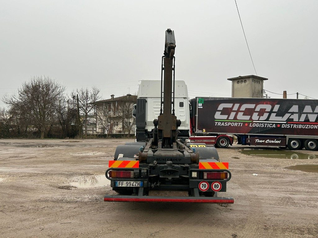 IVECO STRALIS 500 SCARRABILE - Abrollkipper: das Bild 4 IVECO STRALIS 500 SCARRABILE - Abrollkipper: das Bild 4
