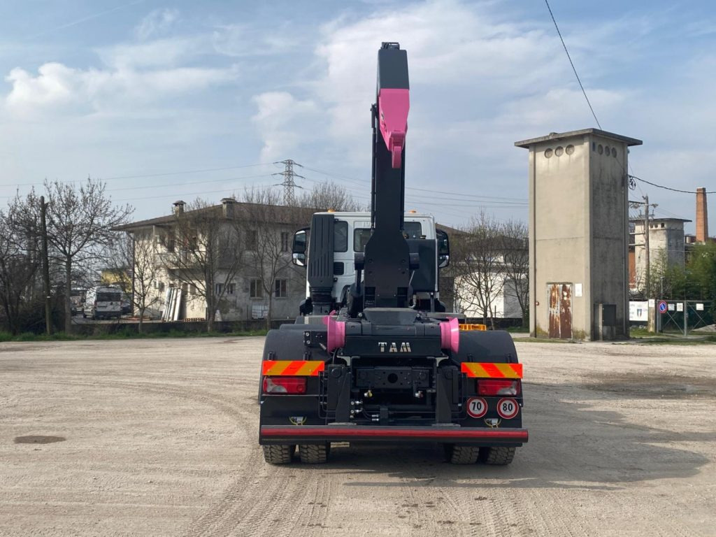 IVECO TRAKKER T-WAY AD510 NUOVO SCARRABILE - Abrollkipper: das Bild 4 IVECO TRAKKER T-WAY AD510 NUOVO SCARRABILE - Abrollkipper: das Bild 4