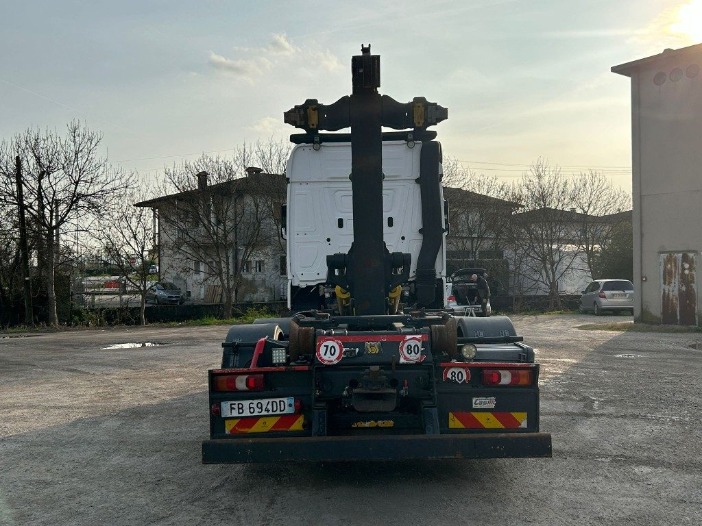 MERCEDES ACTROS 25.51 SCARRABILE - Abrollkipper: das Bild 3 MERCEDES ACTROS 25.51 SCARRABILE - Abrollkipper: das Bild 3