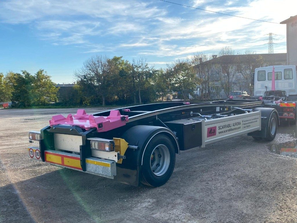 RIMORCHIO SCARRABILE IT RUNNER 20HN - Abrollanhänger/ Absetzanhänger: das Bild 1 RIMORCHIO SCARRABILE IT RUNNER 20HN - Abrollanhänger/ Absetzanhänger: das Bild 1