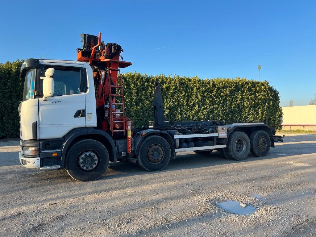 SCANIA CV R124 SCARRABILE CON GRU E POLIPO - Abrollkipper: das Bild 2 SCANIA CV R124 SCARRABILE CON GRU E POLIPO - Abrollkipper: das Bild 2