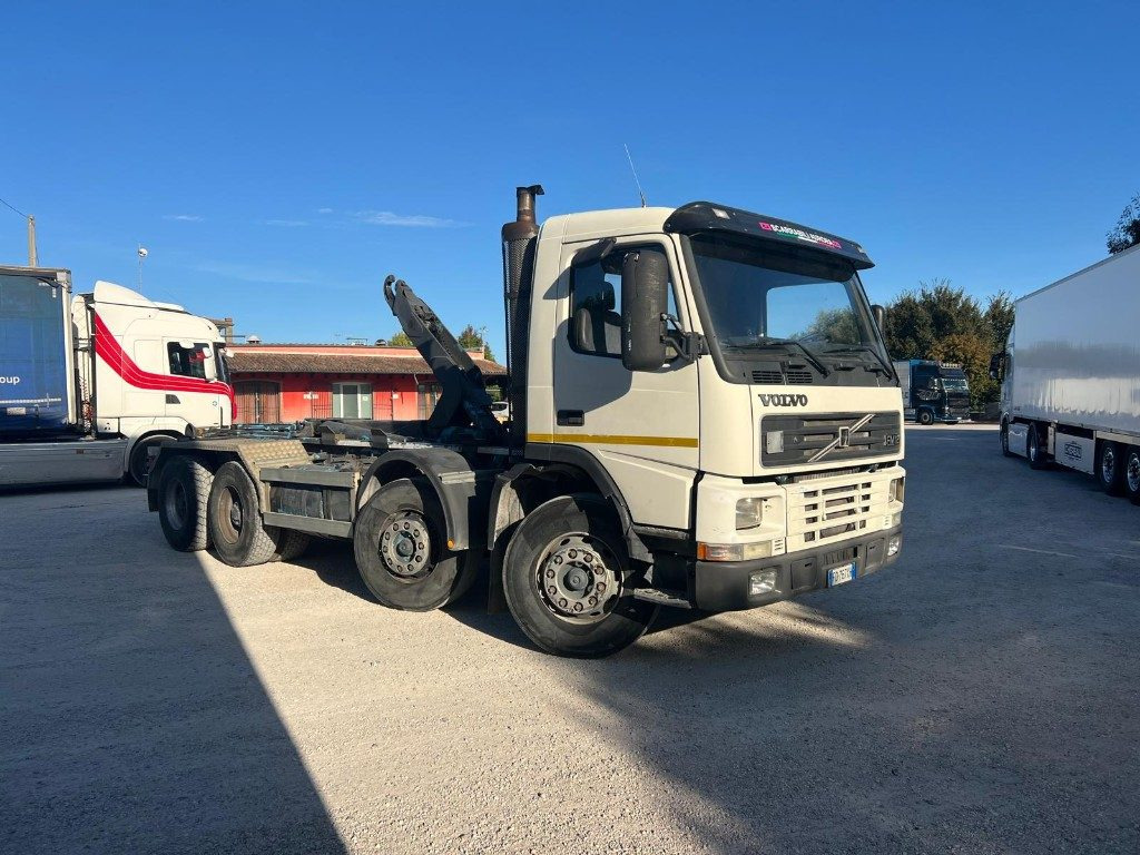 VOLVO FM12 SCARRABILE - Abrollkipper: das Bild 5 VOLVO FM12 SCARRABILE - Abrollkipper: das Bild 5
